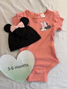 Disney & H&M - 2 piece set. Size 3-6 months